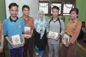 Intsiawati Sebut Sekolah Swasta Sangat Bersaing Dengan Negeri